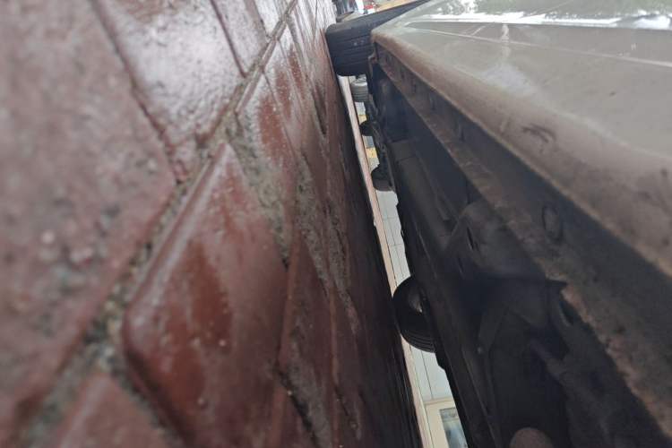 Used Chevrolet Cruze 2012 1.6L SE Automatic Chassis Rear Left