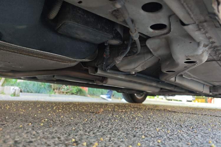 Used Chevrolet Cruze 2012 1.6L SL Grand Edition Manual Transmission Chassis Rear Right
