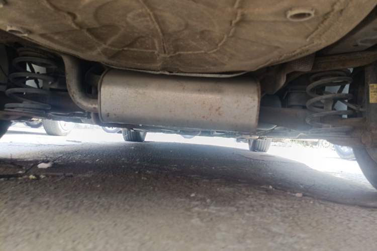 Used Chevrolet Cruze 2012 1.6L SL MT Chassis Rear