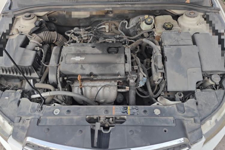 Used Chevrolet Cruze 2012 1.6L SE MT Engine Bay