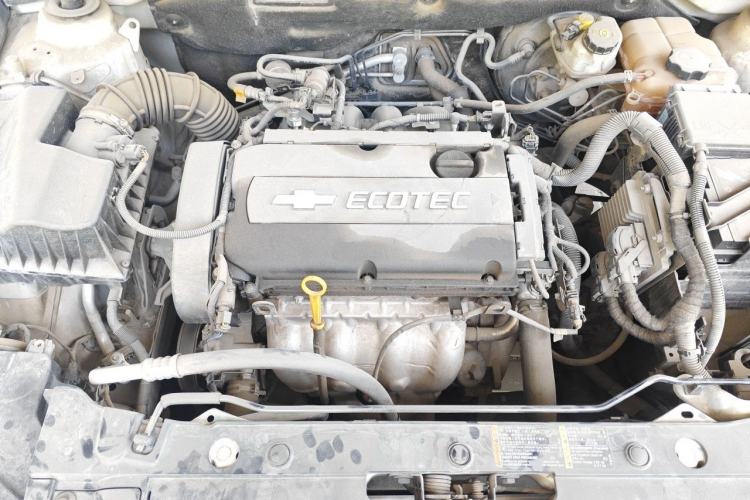 Used Chevrolet Cruze 2012 1.6L SL MT Engine Bay