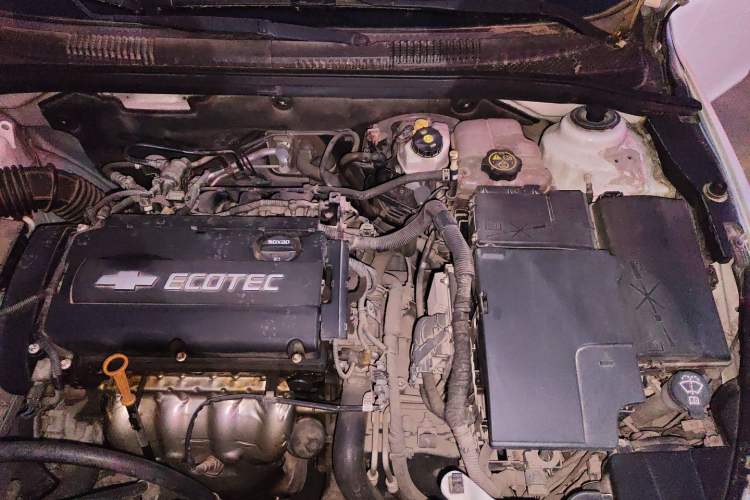 Used Chevrolet Cruze 2012 1.6L SE Automatic Engine Bay Left