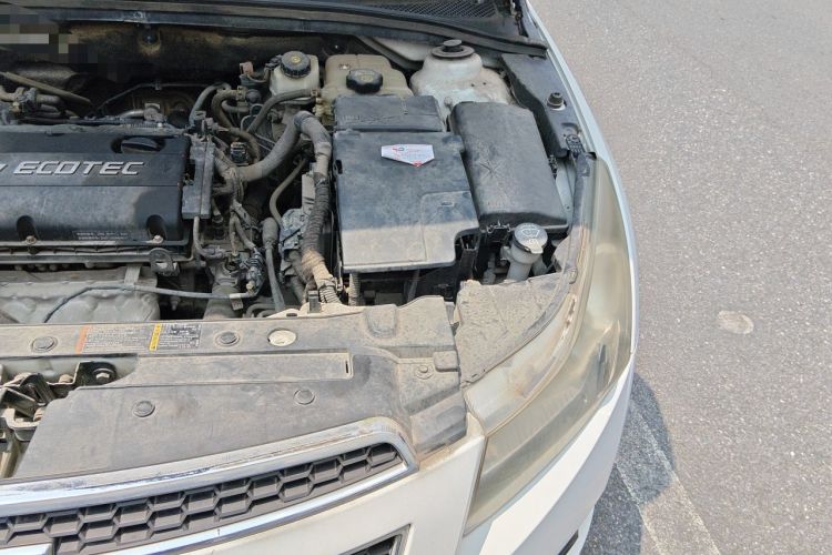 Used Chevrolet Cruze 2012 1.8L SE AT Engine Bay Left