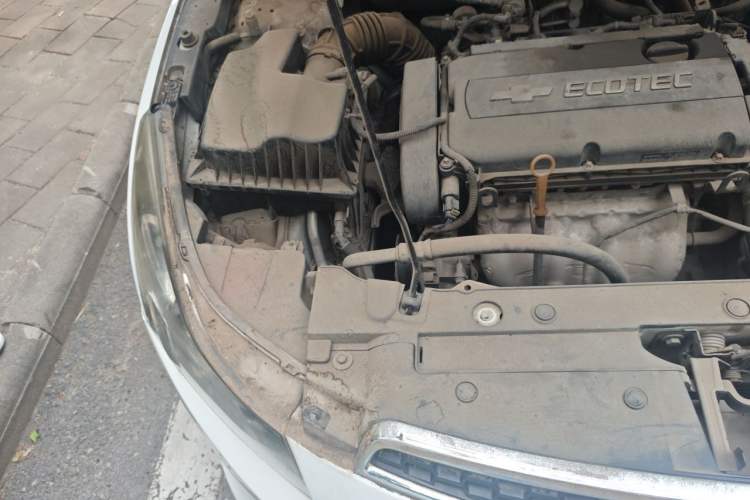 Used Chevrolet Cruze 2012 1.6L SE Automatic Engine Bay Right