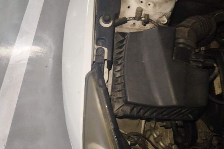 Used Chevrolet Cruze 2012 1.8L SX Automatic Transmission Engine Bay Right