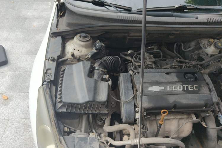 Used Chevrolet Cruze 2012 1.6L SL Grand Edition Automatic Engine Bay Right