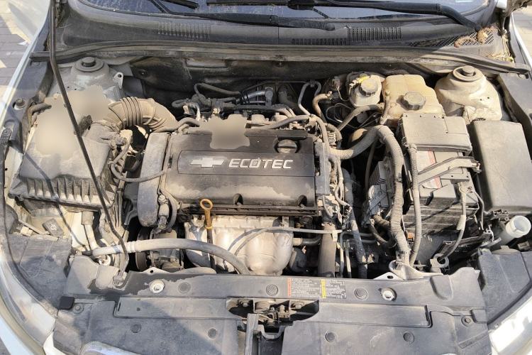 Used Chevrolet Cruze 2012 1.8L SE AT Engine Bay