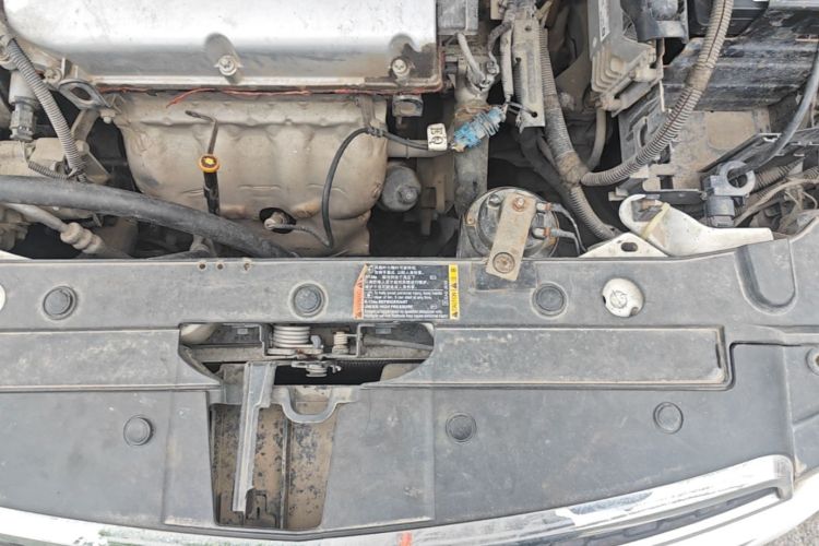 Used Chevrolet Cruze 2012 1.6L SL MT Engine Bay