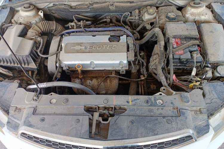 Used Chevrolet Cruze 2012 1.8L SE AT Engine Bay