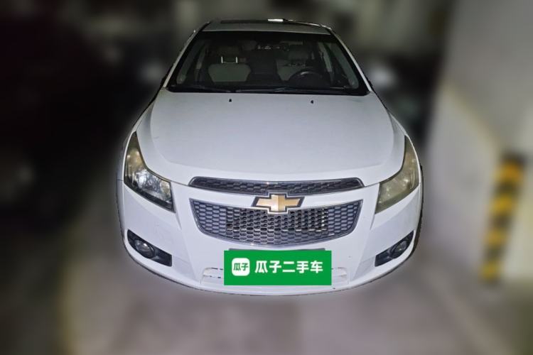 Used Chevrolet Cruze 2012 1.6L SE MT Front