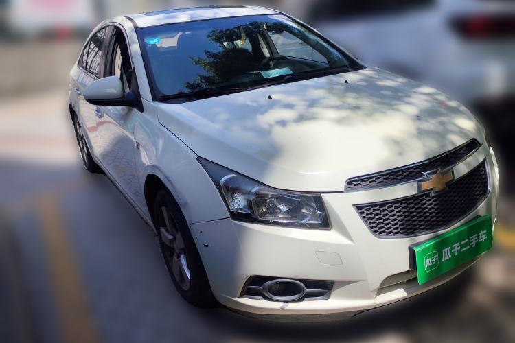 Used Chevrolet Cruze 2012 1.8L SE AT Front Right 45 Deg