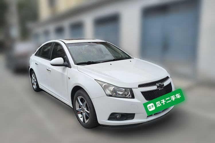 Used Chevrolet Cruze 2012 1.8L SE AT Front Right 45 Deg