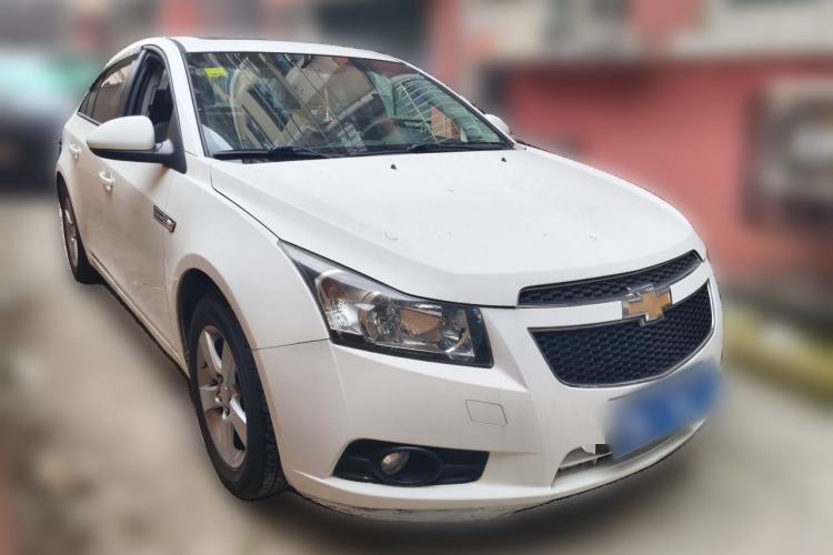 Used Chevrolet Cruze 2012 1.8L SE AT Front Right 45 Deg