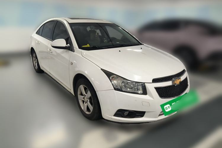 Used Chevrolet Cruze 2012 1.6L SE MT Front Right 45 Deg