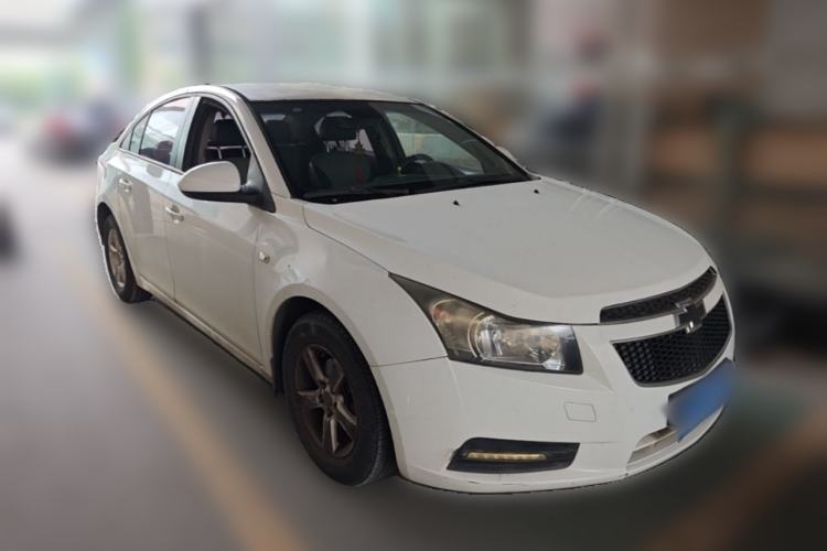 Used Chevrolet Cruze 2012 1.6L SL MT Front Right 45 Deg