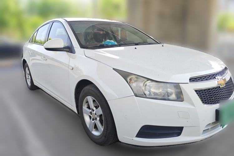 Used Chevrolet Cruze 2012 1.6L SL MT Front Right 45 Deg