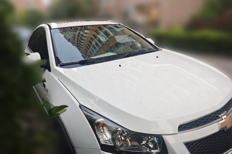 Used Chevrolet Cruze 2012 1.6L SE MT Front Right 45 Deg