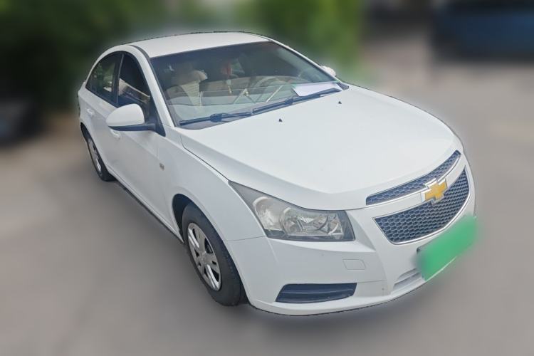 Used Chevrolet Cruze 2012 1.6L SL MT Front Right 45 Deg