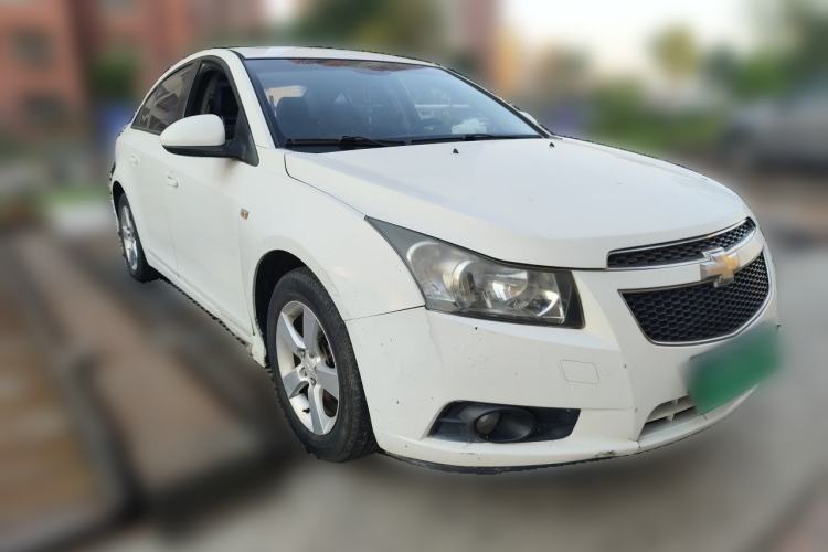 Used Chevrolet Cruze 2012 1.6L SE MT Front Right 45 Deg