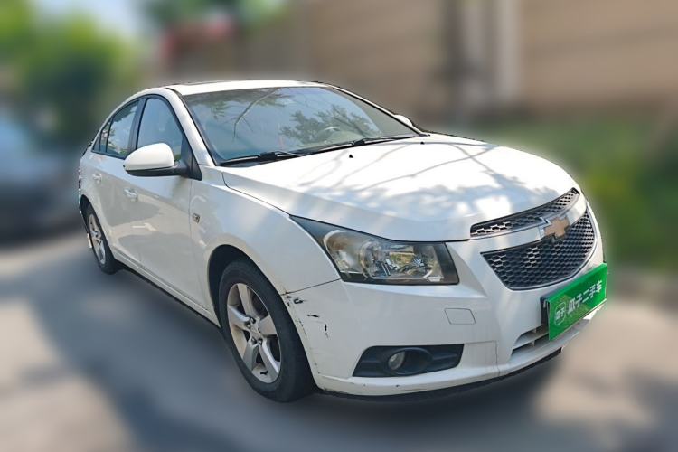 Used Chevrolet Cruze 2012 1.6L SE MT Front Right 45 Deg