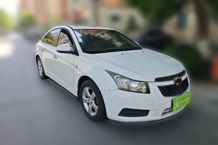Used Chevrolet Cruze 2012 1.6L SL Grand Edition Manual Transmission Front Right 45 Deg