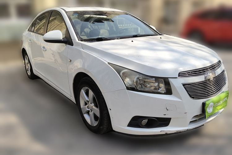 Used Chevrolet Cruze 2012 1.8L SE AT Front Right 45 Deg