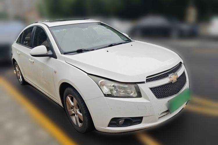 Used Chevrolet Cruze 2012 1.8L SE AT Front Right 45 Deg