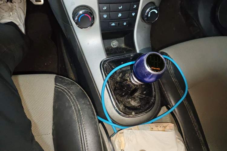 Used Chevrolet Cruze 2012 1.6L SE MT Gear Lever