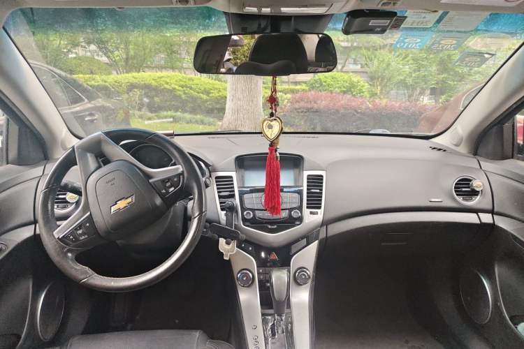 Used Chevrolet Cruze 2012 1.8L SX Automatic Transmission Headliner