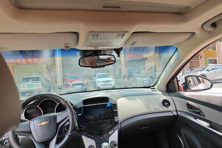 Used Chevrolet Cruze 2012 1.8L SE AT Headliner