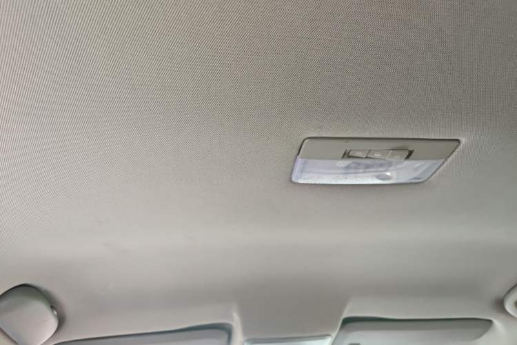 Used Chevrolet Cruze 2012 1.6L SL MT Headliner