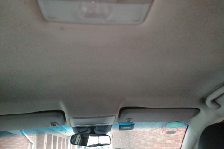 Used Chevrolet Cruze 2012 1.6L SL MT Headliner