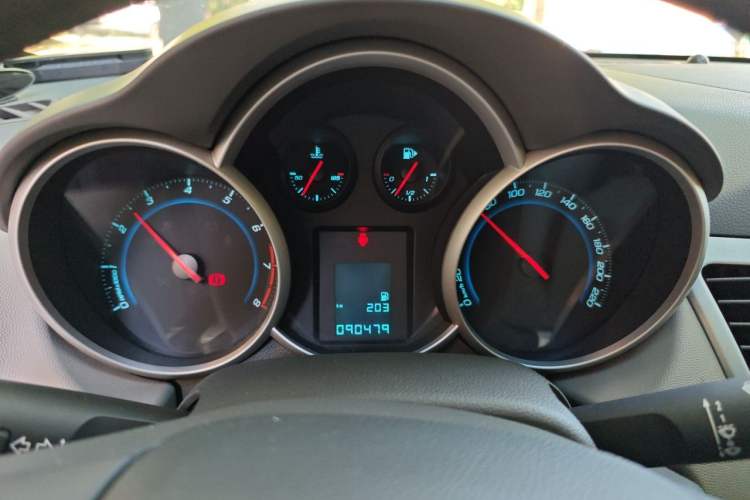 Used Chevrolet Cruze 2012 1.6L SL Grand Edition Manual Transmission Instrument Cluster