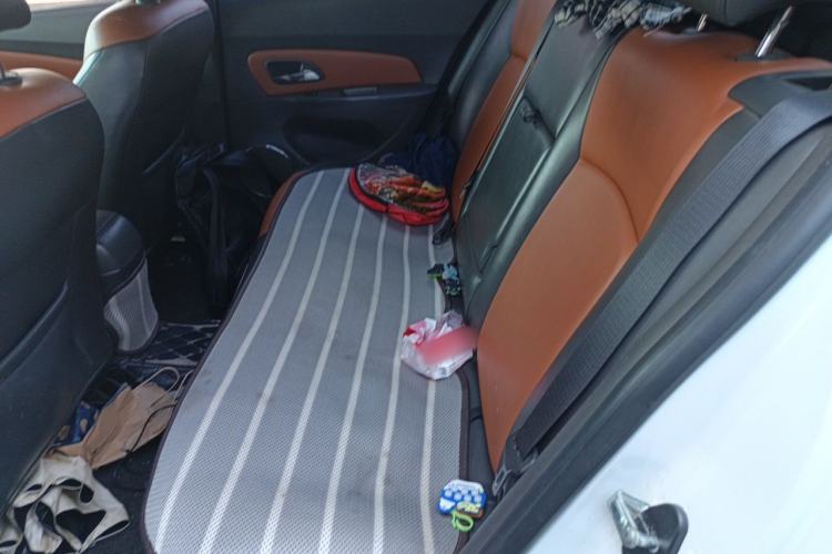 Used Chevrolet Cruze 2012 1.8L SE AT Left Rear Seat