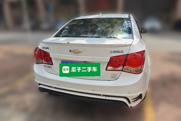 Used Chevrolet Cruze 2012 1.8L SE AT Rear