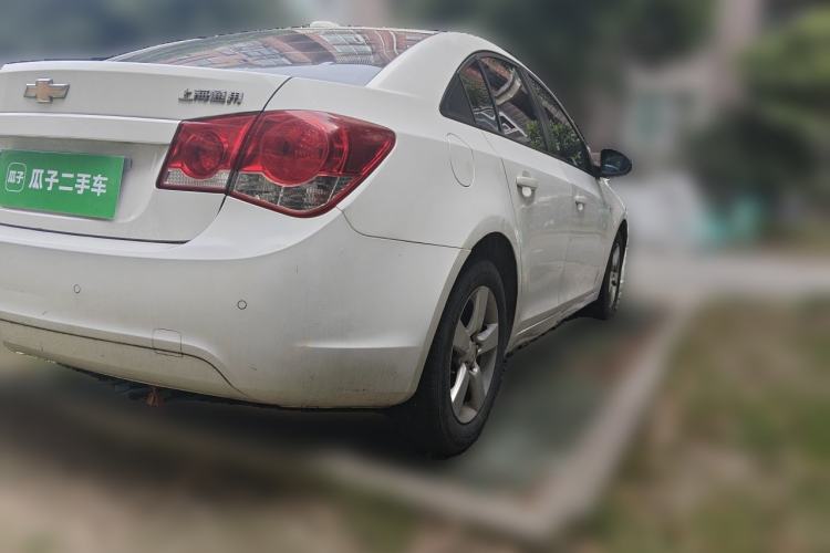 Used Chevrolet Cruze 2012 1.6L SE MT Rear Right 45 Deg