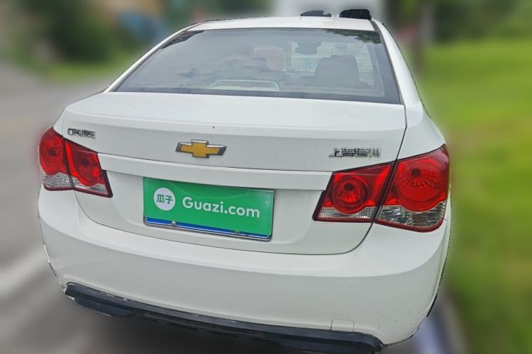 Used Chevrolet Cruze 2012 1.6L SL MT Rear