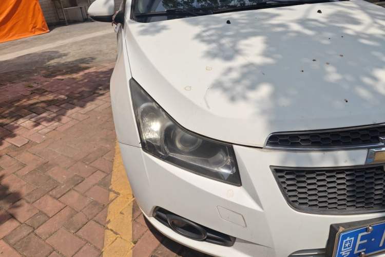 Used Chevrolet Cruze 2012 1.8L SE AT Right Front Headlight