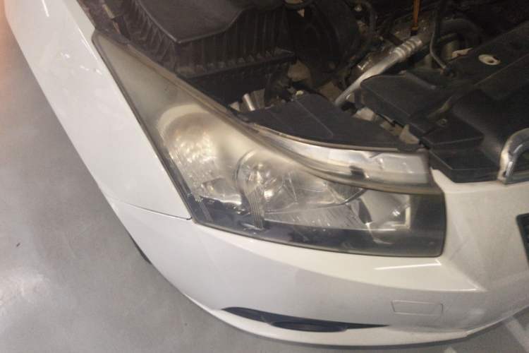 Used Chevrolet Cruze 2012 1.8L SX Automatic Transmission Right Front Headlight