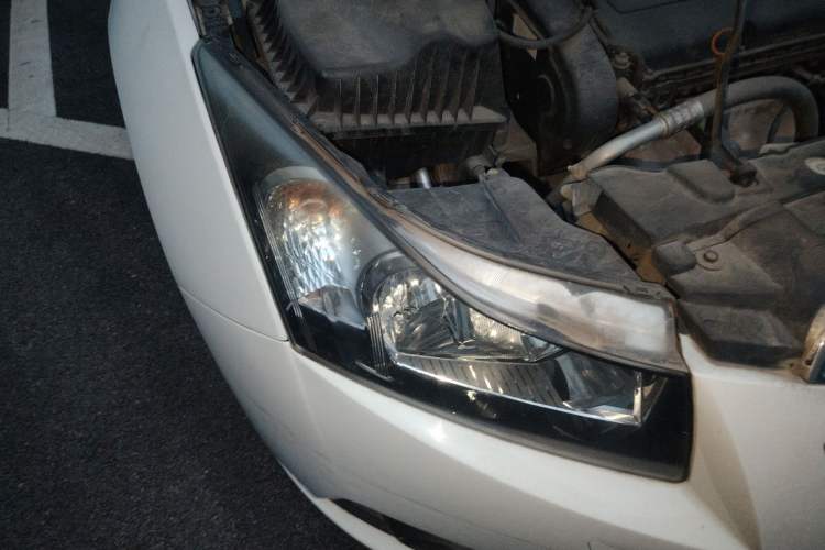 Used Chevrolet Cruze 2012 1.6L SE Automatic Right Front Headlight