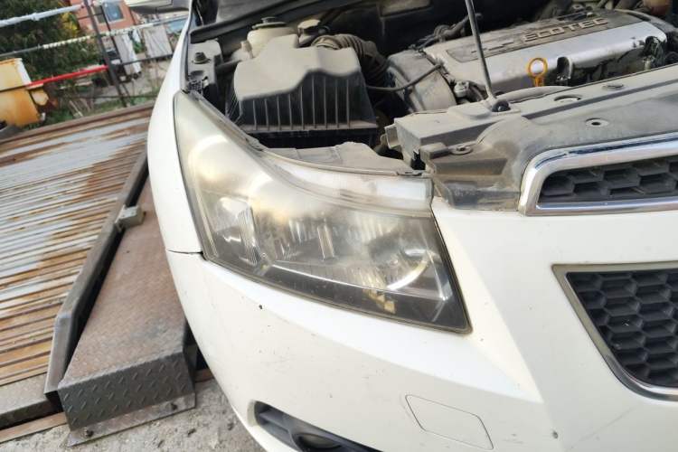 Used Chevrolet Cruze 2012 1.6L SE MT Right Front Headlight