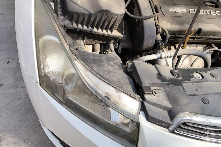 Used Chevrolet Cruze 2012 1.8L SE AT Right Front Headlight