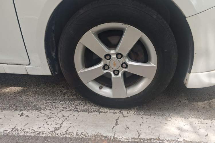 Used Chevrolet Cruze 2012 1.6L SE Automatic Right Front Wheel Hub