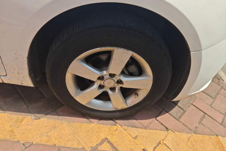 Used Chevrolet Cruze 2012 1.8L SE AT Right Front Wheel Hub