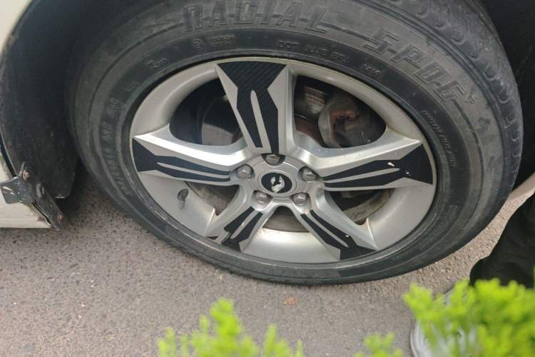 Used Chevrolet Cruze 2012 1.6L SE MT Right Front Wheel Hub