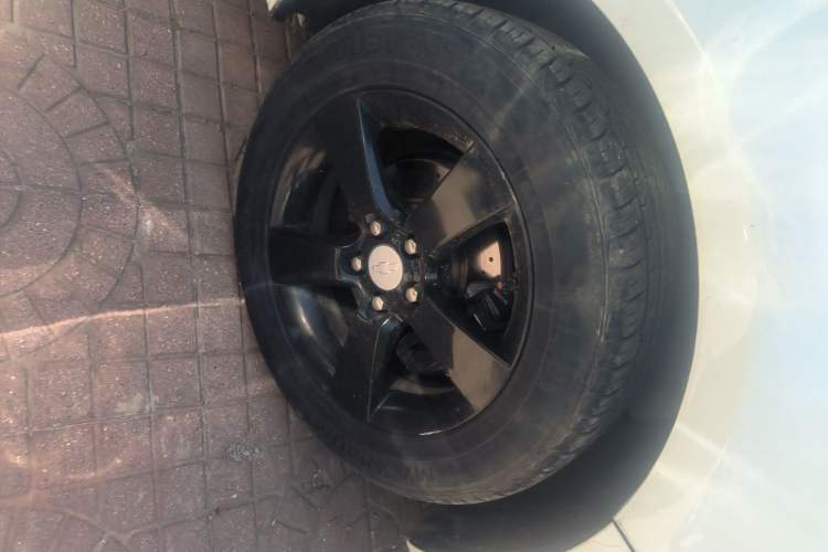 Used Chevrolet Cruze 2012 1.6L SE MT Right Front Wheel Hub