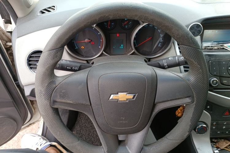 Used Chevrolet Cruze 2012 1.6L SE MT Steering Wheel