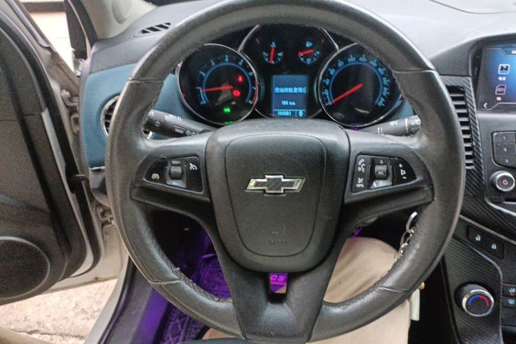 Used Chevrolet Cruze 2012 1.6T SE MT Steering Wheel