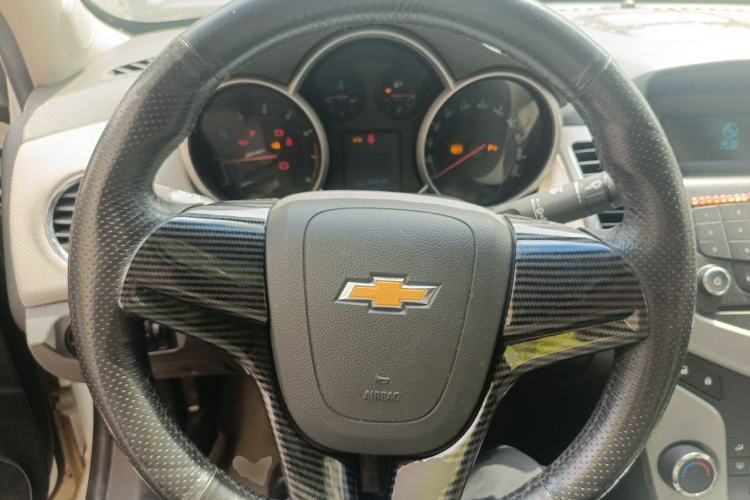 Used Chevrolet Cruze 2012 1.6L SL MT Steering Wheel