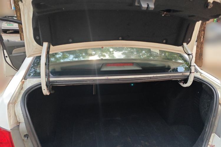 Used Chevrolet Cruze 2012 1.8L SE AT Trunk